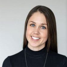 kelly-headshot